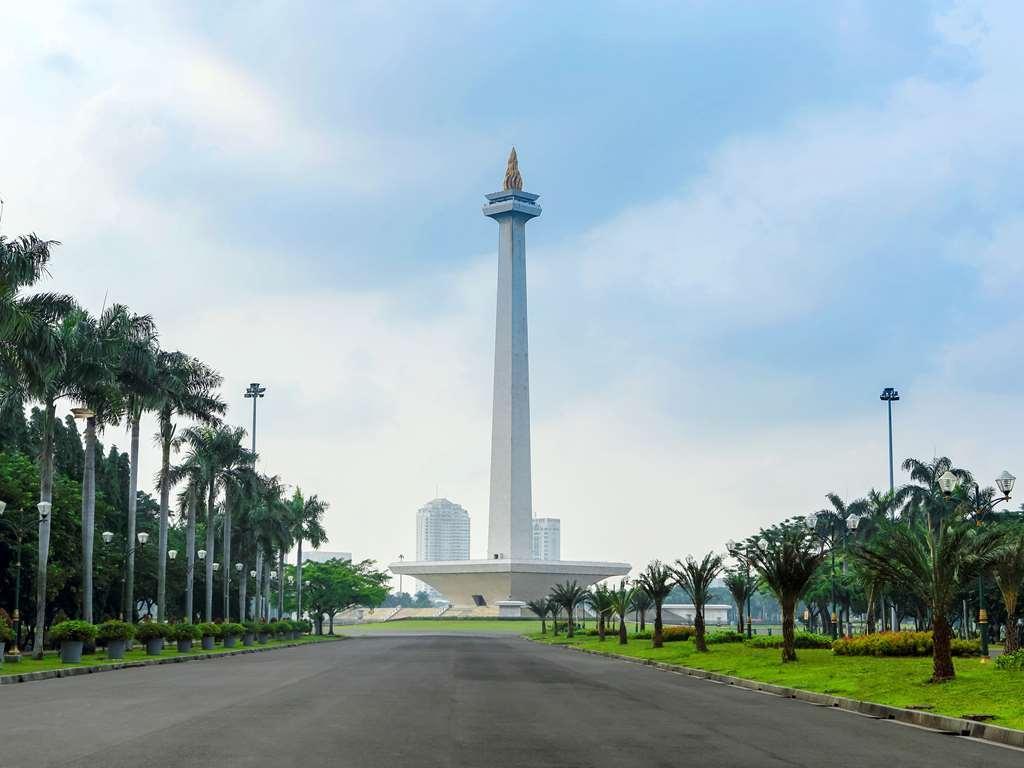 Grand Mercure Malang Esterno foto