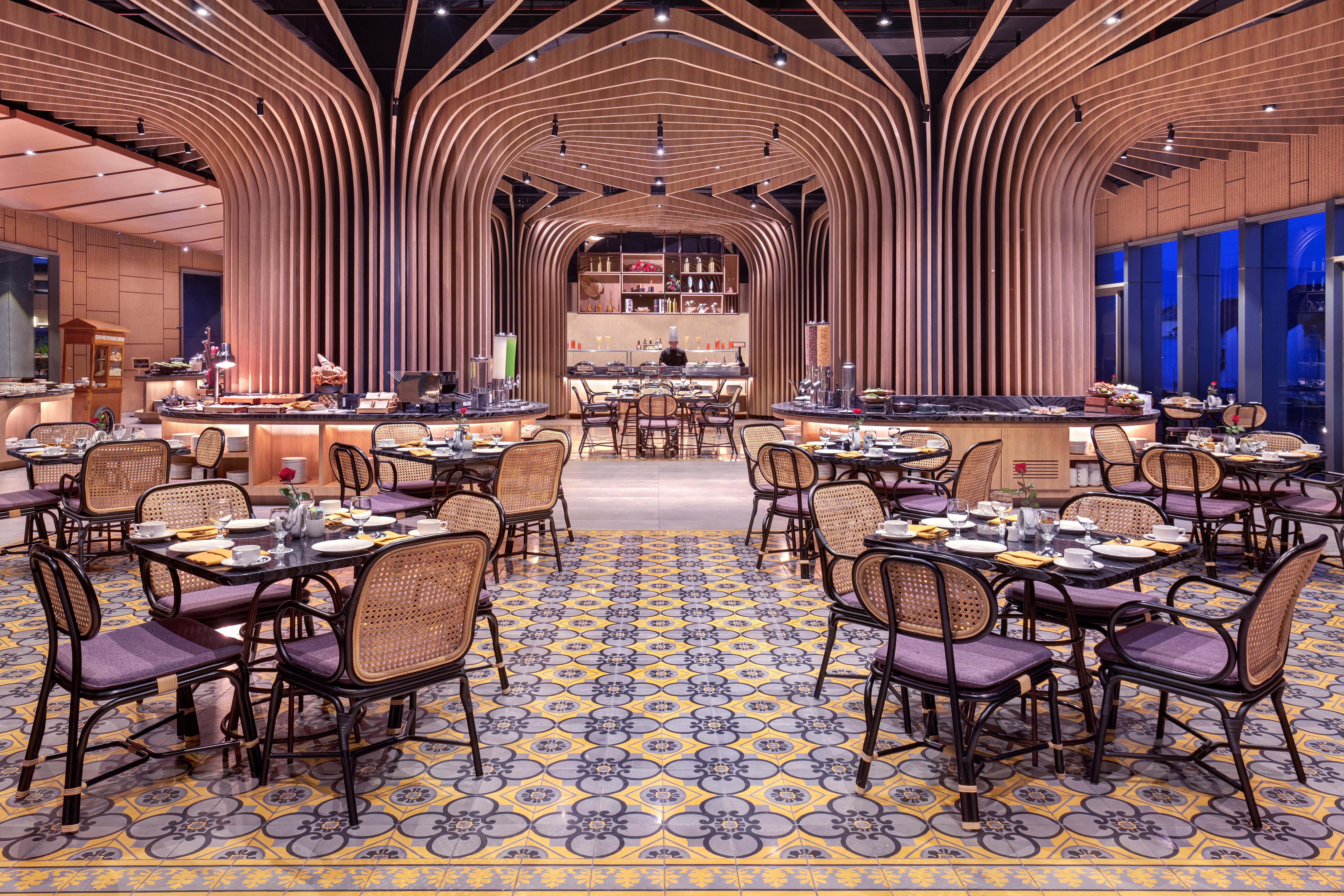 Grand Mercure Malang Esterno foto