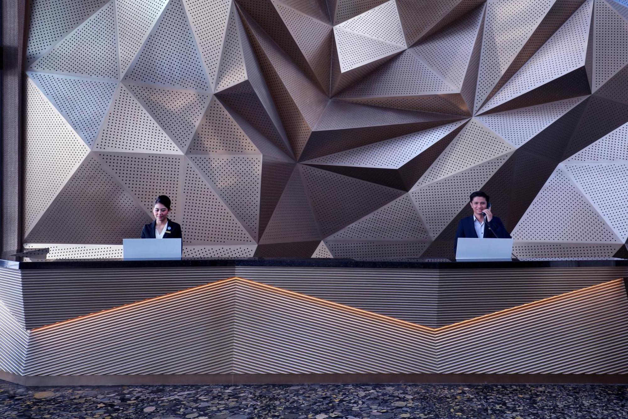 Grand Mercure Malang Esterno foto